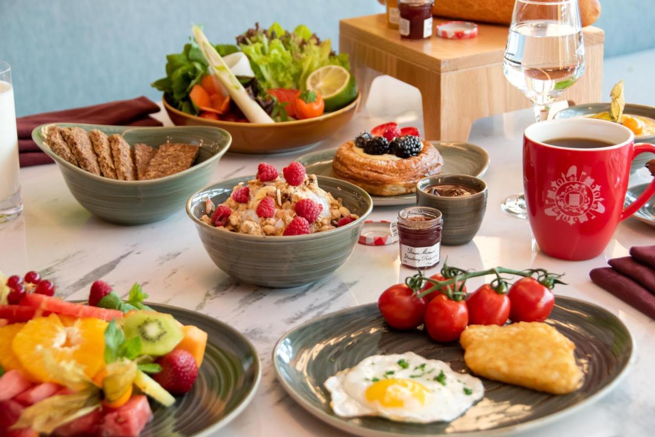 Swissotel Living 제다 외부 사진 A typical breakfast