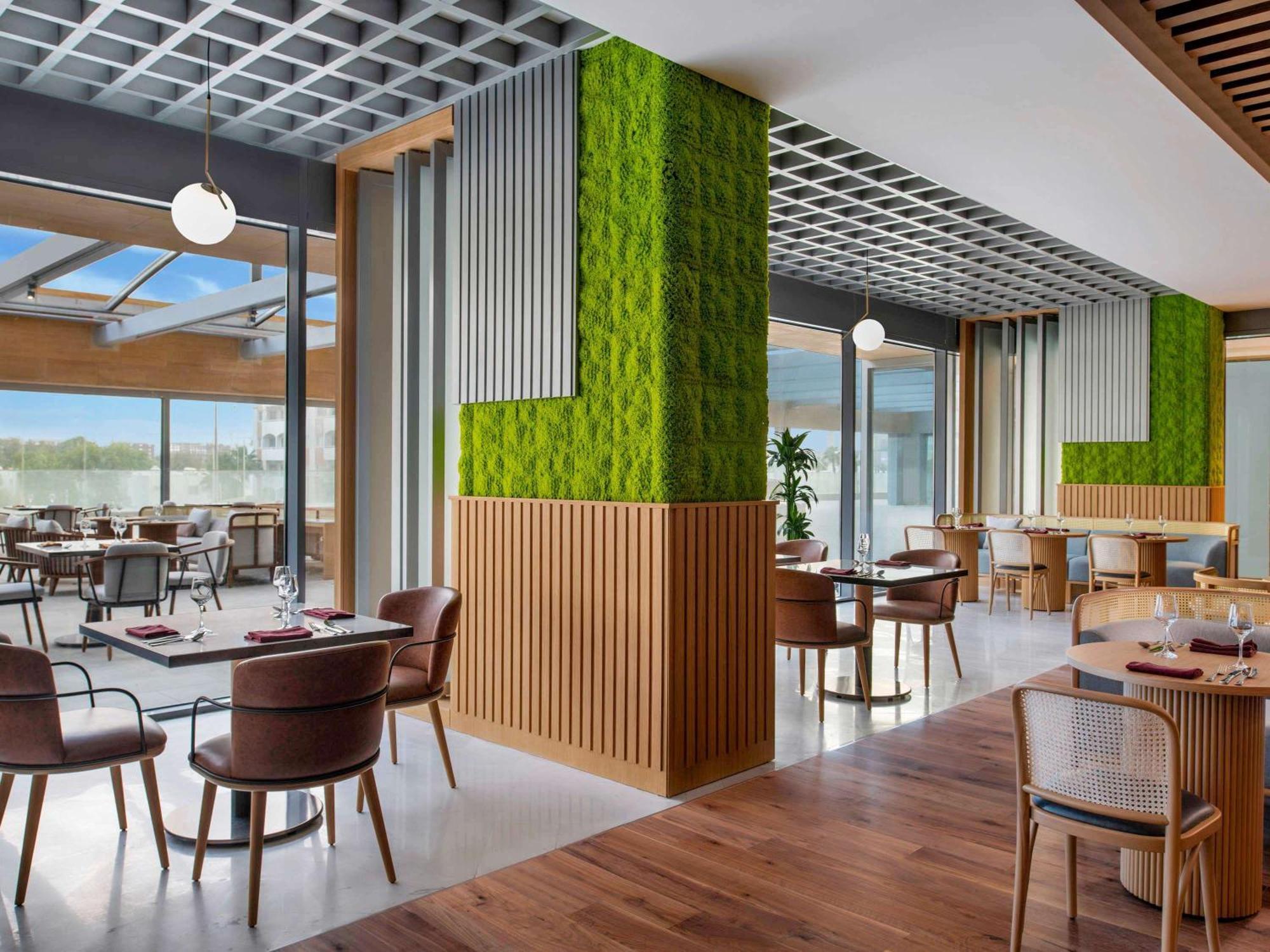 Swissotel Living 제다 외부 사진 The restaurant